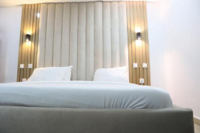 Events & Suites